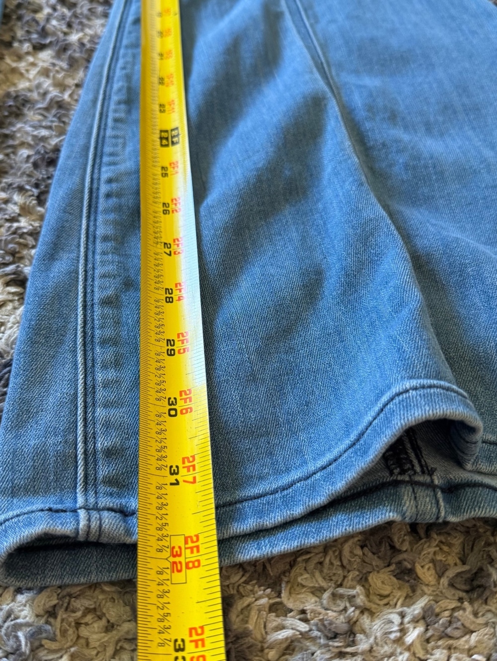 Express Women’s 2R Super High Rise Bell Flare Jeans Medium Wash Stretch - Picture 7 of 7